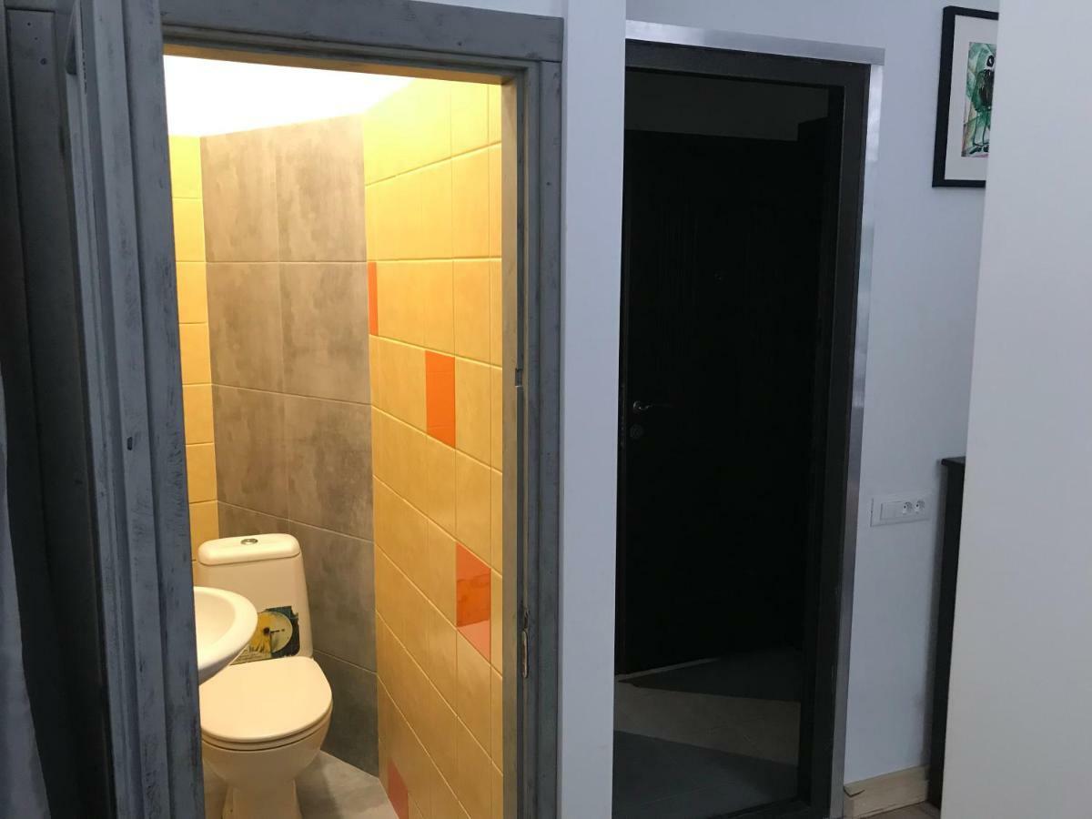 Апартаменты На Дворянская Odessa Exterior foto